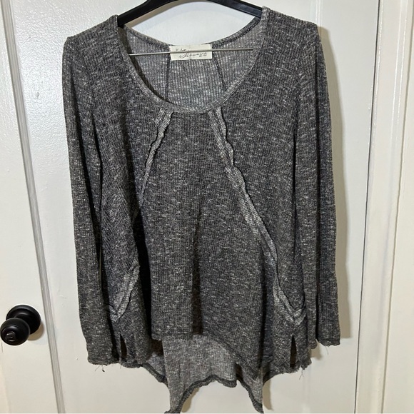 Vintage Havana Assymetric long sleeve top - Picture 3 of 5